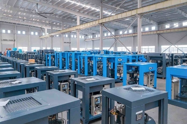 Jiangsu Jufeng Machinery Manufacturing Co., LTD línea de producción del fabricante